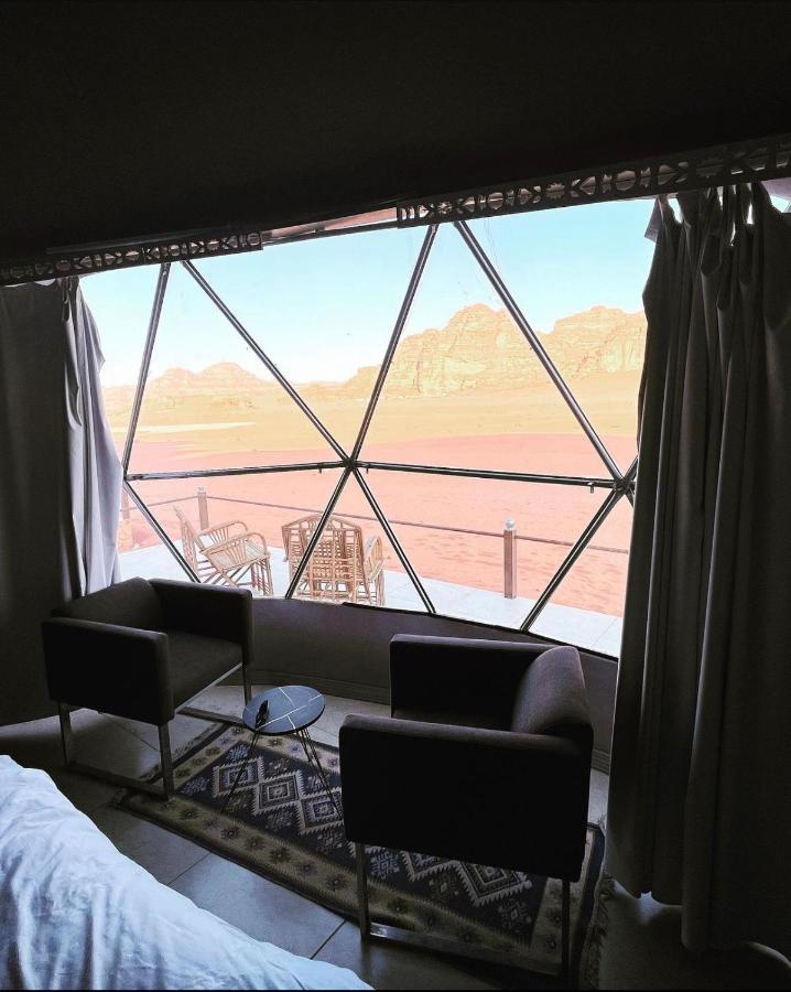 Sun Luxury Camp &Tour Apartment Wadi Rum Exterior photo