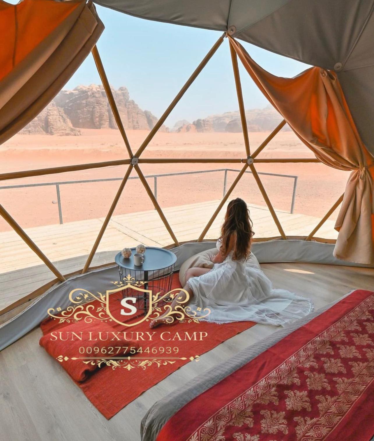 Sun Luxury Camp &Tour Apartment Wadi Rum Exterior photo